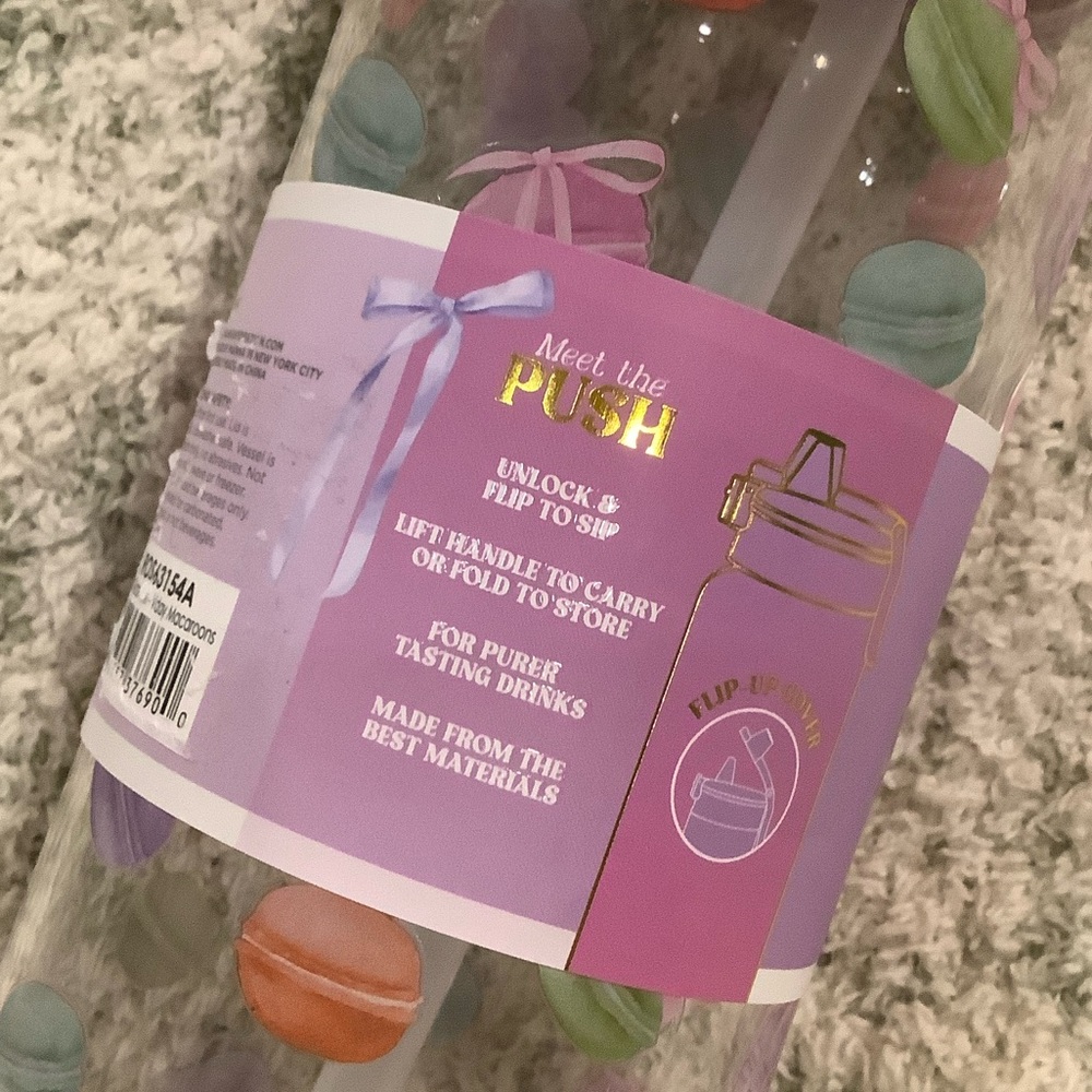 Valentines Day Pastel Macaroons Glass Leak-Proof Water Bottle Manna 32 oz NWT - Picture 8 of 16
